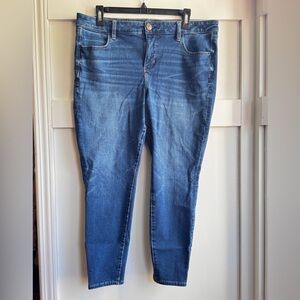 American Eagle The Dream Jean Jegging Size 16 Short